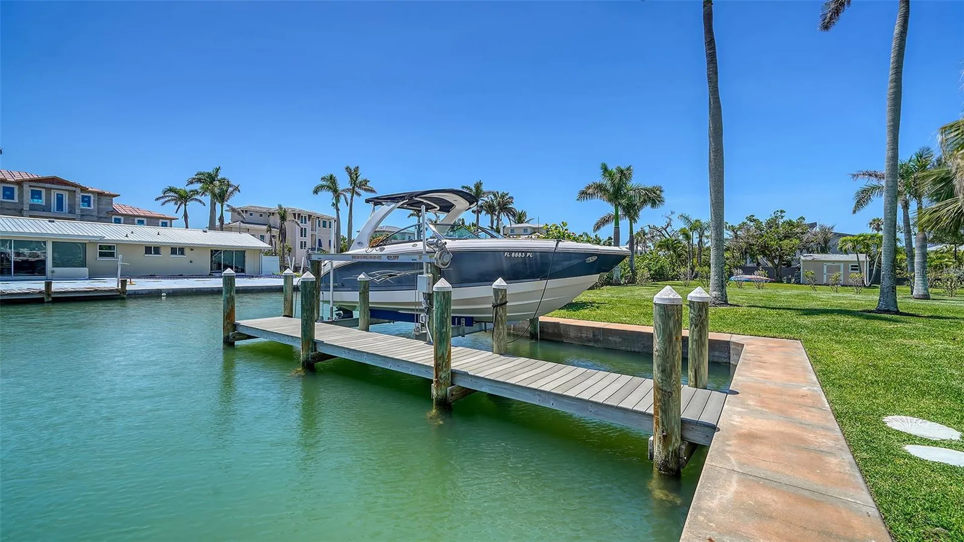 630 De Narvaez Drive Longboat Key FL 34228
