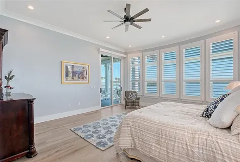 630 De Narvaez Drive Longboat Key FL 34228