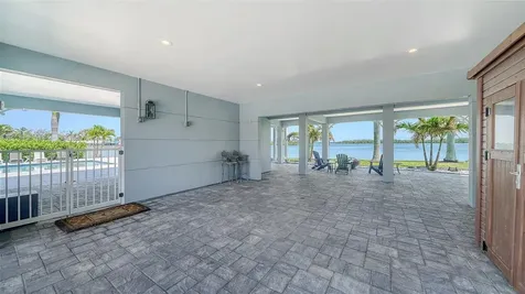 630 De Narvaez Drive Longboat Key FL 34228
