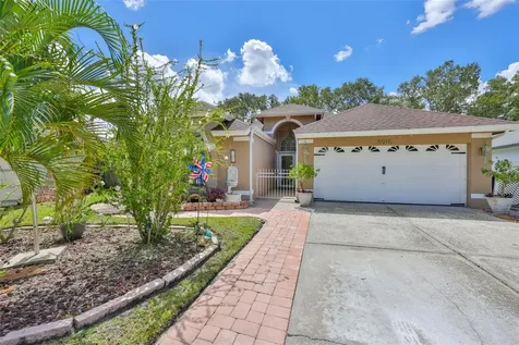8916 Southbay Drive Tampa FL 33615
