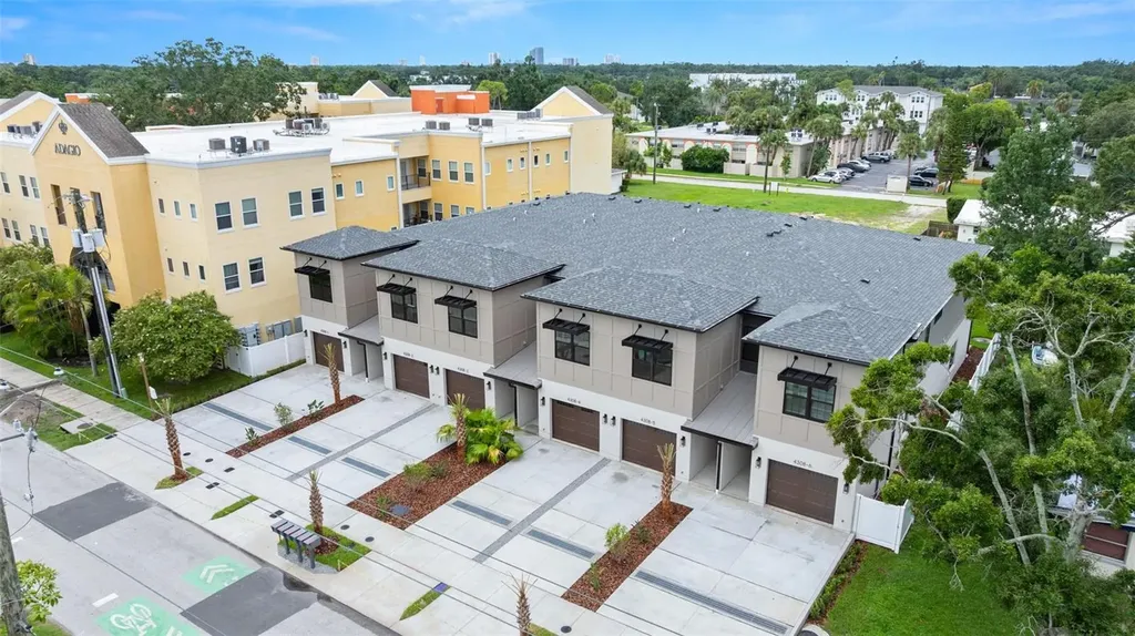 4308 W Gray Street Tampa FL 33609