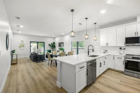 4308 W Gray Street Tampa FL 33609