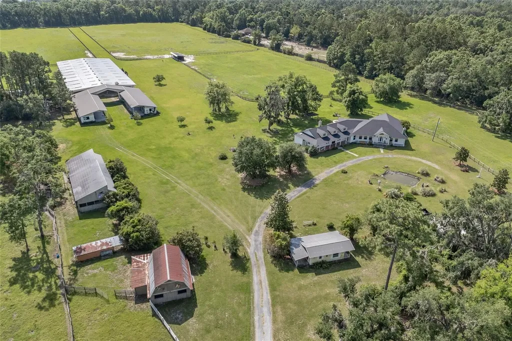 10852 89th Road Live Oak FL 32060
