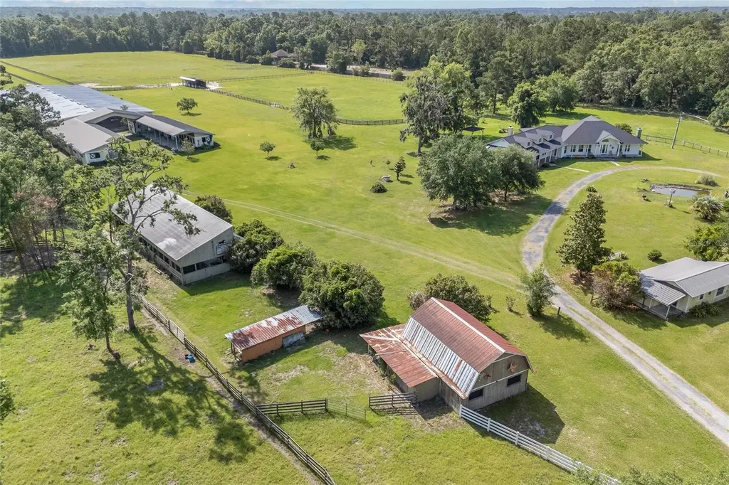 10852 89th Road Live Oak FL 32060