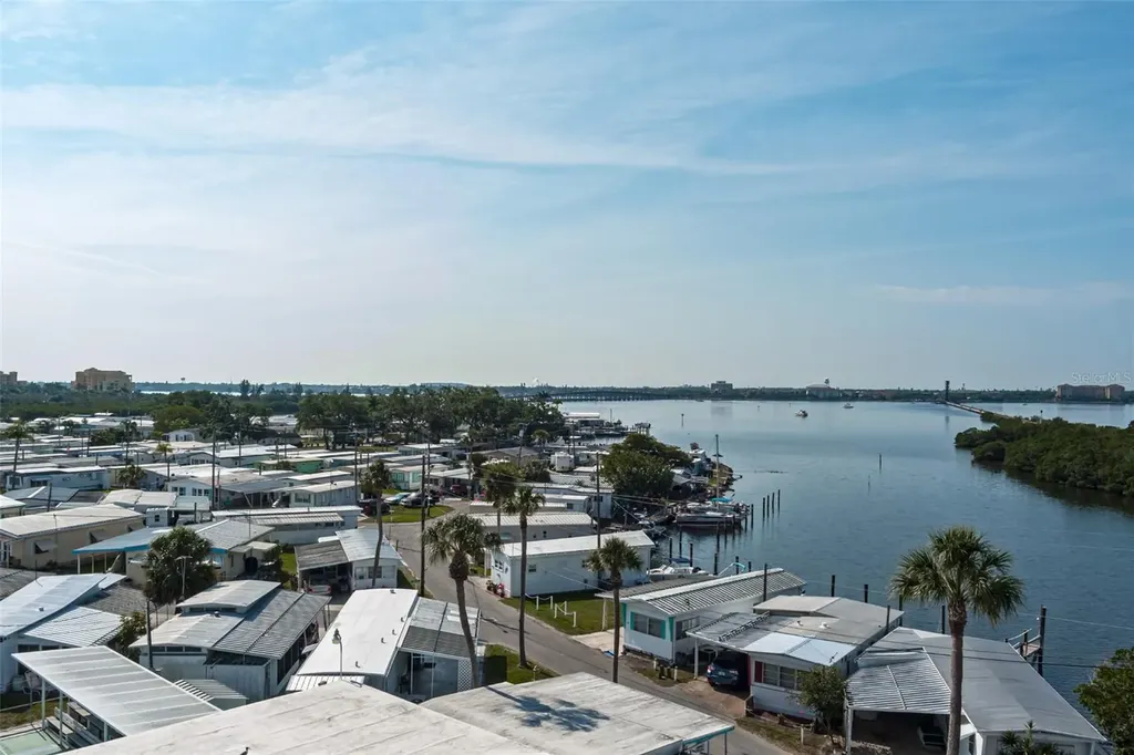 198 Tankey Drive Palmetto FL 34221