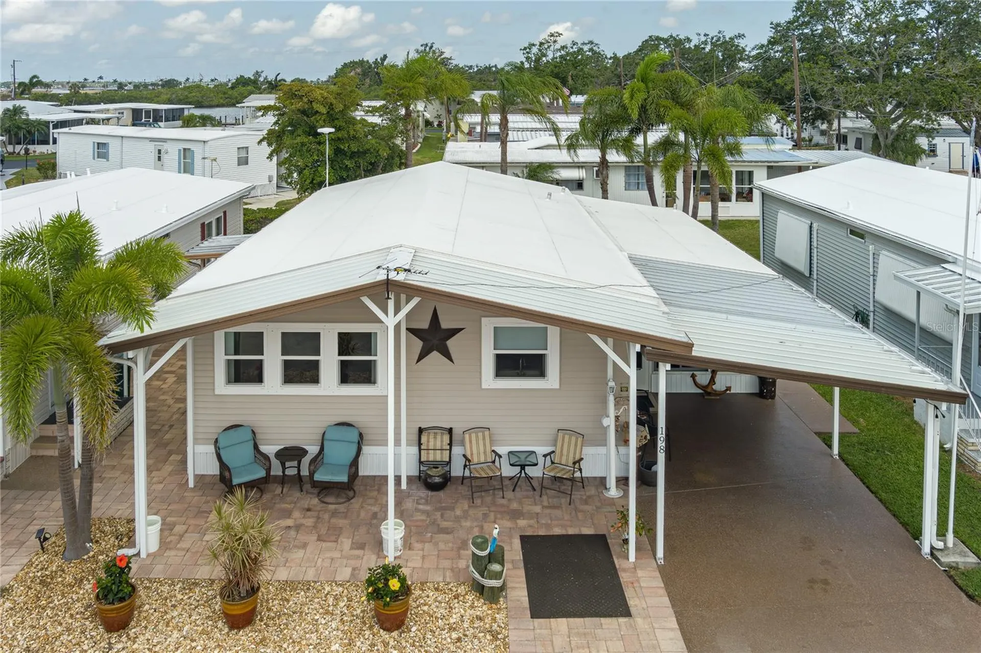 198 Tankey Drive Palmetto FL 34221