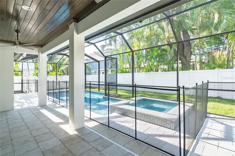 1172 Seville Lane NE St Petersburg FL 33704