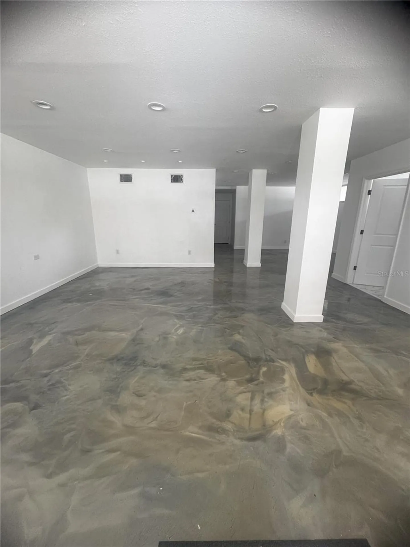 313 18th Avenue S St Petersburg FL 33705