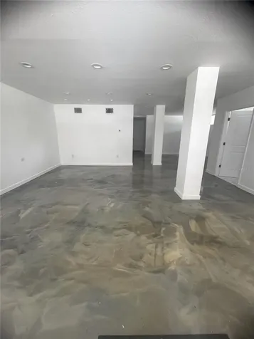 313 18th Avenue S St Petersburg FL 33705