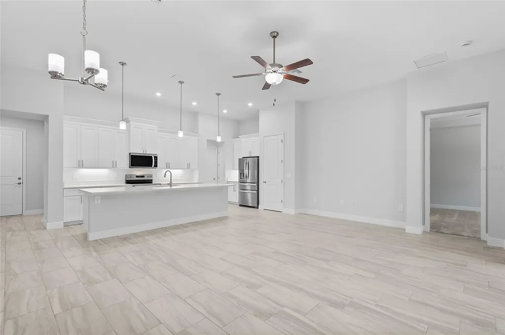 304 N Jungle Road Geneva FL 32732