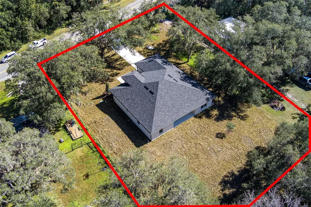 304 N Jungle Road Geneva FL 32732