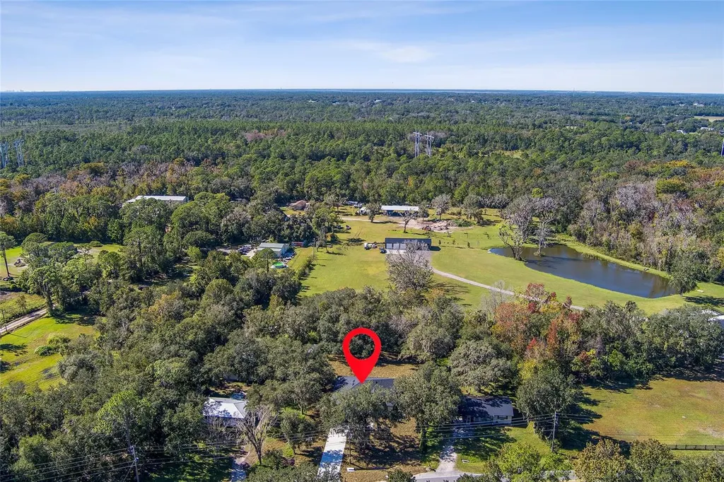 304 N Jungle Road Geneva FL 32732