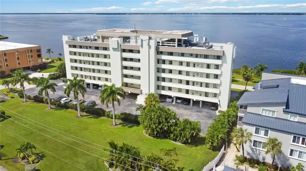 1500 Park Beach Circle Punta Gorda FL 33950