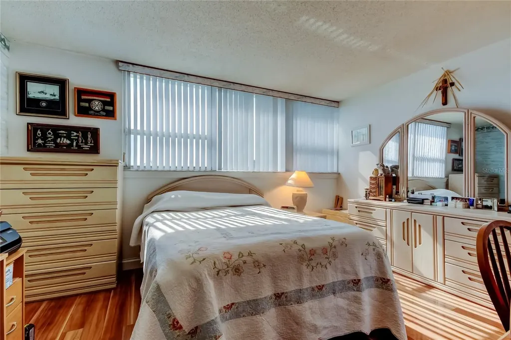 7465 Bay Island Drive S South Pasadena FL 33707