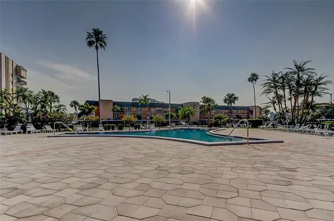 7465 Bay Island Drive S South Pasadena FL 33707