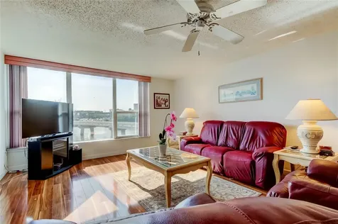 7465 Bay Island Drive S South Pasadena FL 33707