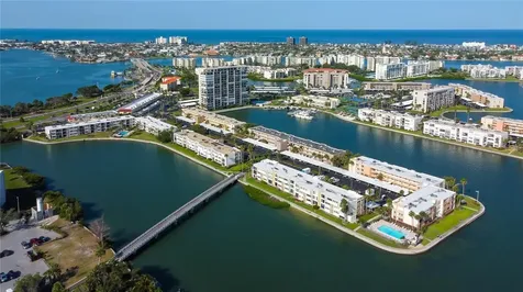 7465 Bay Island Drive S South Pasadena FL 33707
