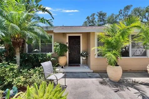 3626 S Hesperides Street Tampa FL 33629