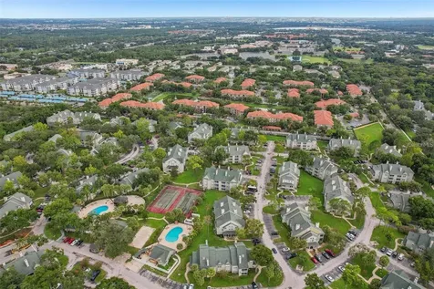 6088 Westgate Drive Orlando FL 32835