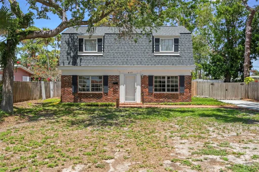 417 66th Avenue S St Petersburg FL 33705