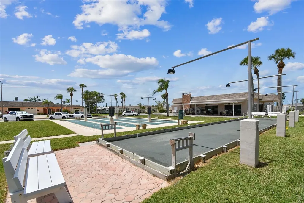 1 Boca Ciega Point Boulevard St Petersburg FL 33708