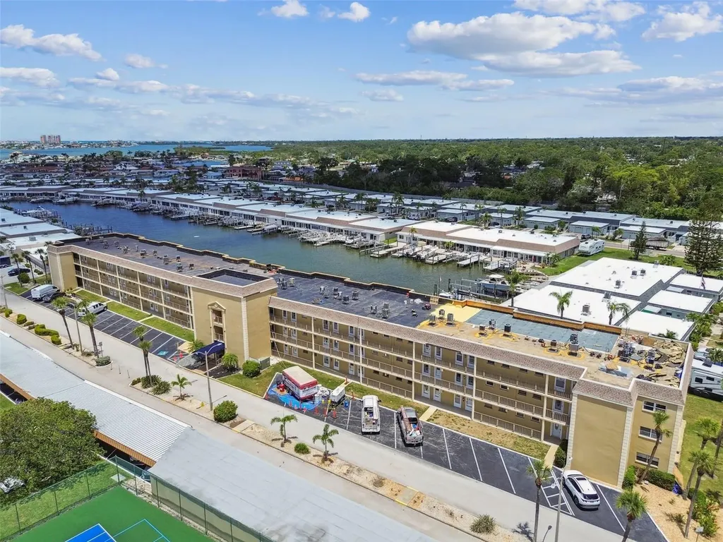 1 Boca Ciega Point Boulevard St Petersburg FL 33708