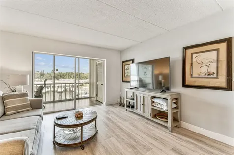1 Boca Ciega Point Boulevard St Petersburg FL 33708