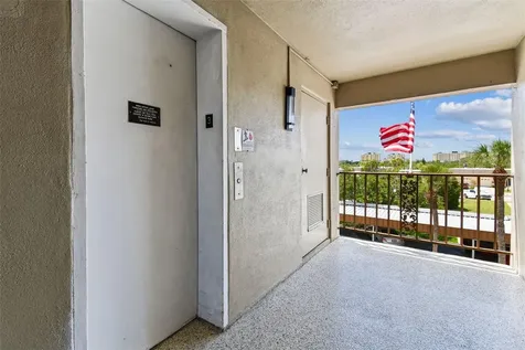 1 Boca Ciega Point Boulevard St Petersburg FL 33708
