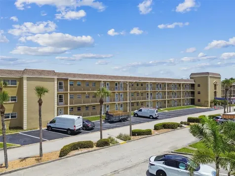 1 Boca Ciega Point Boulevard St Petersburg FL 33708