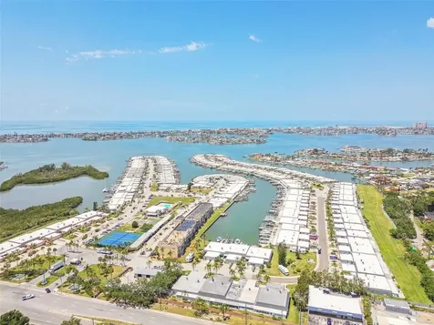 1 Boca Ciega Point Boulevard St Petersburg FL 33708