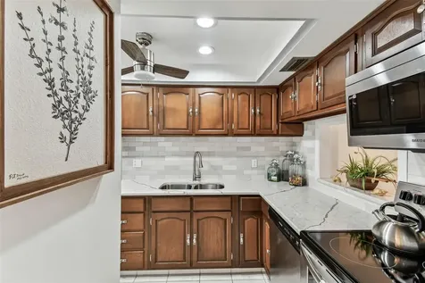 1 Boca Ciega Point Boulevard St Petersburg FL 33708