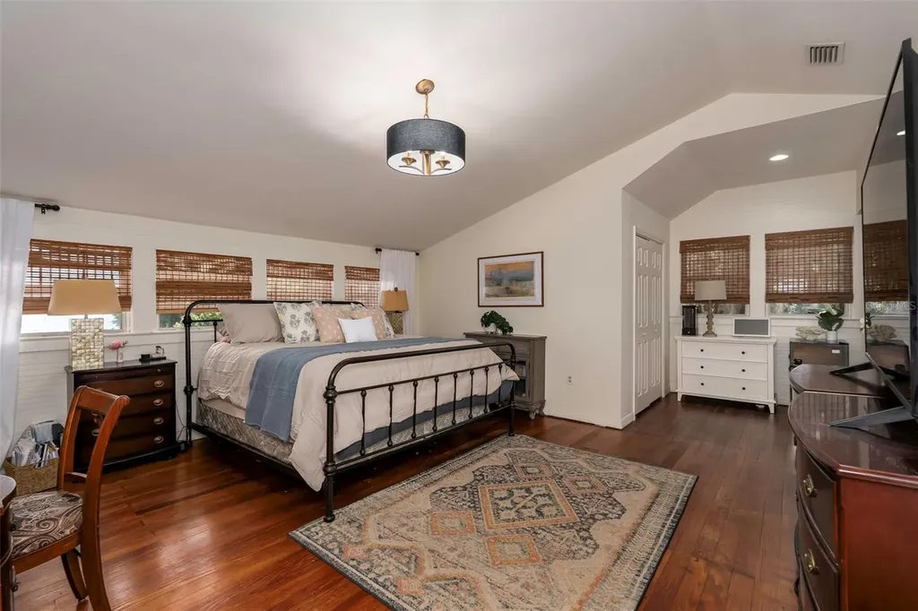 561 SE Lakeview Drive Keystone Heights FL 32656