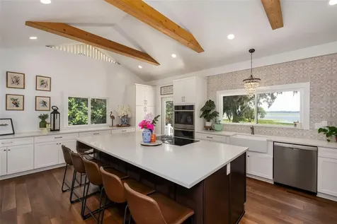 561 SE Lakeview Drive Keystone Heights FL 32656