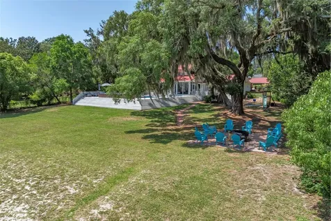 561 SE Lakeview Drive Keystone Heights FL 32656