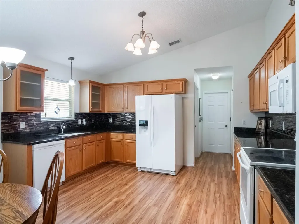 25243 River Crest Drive Leesburg FL 34748