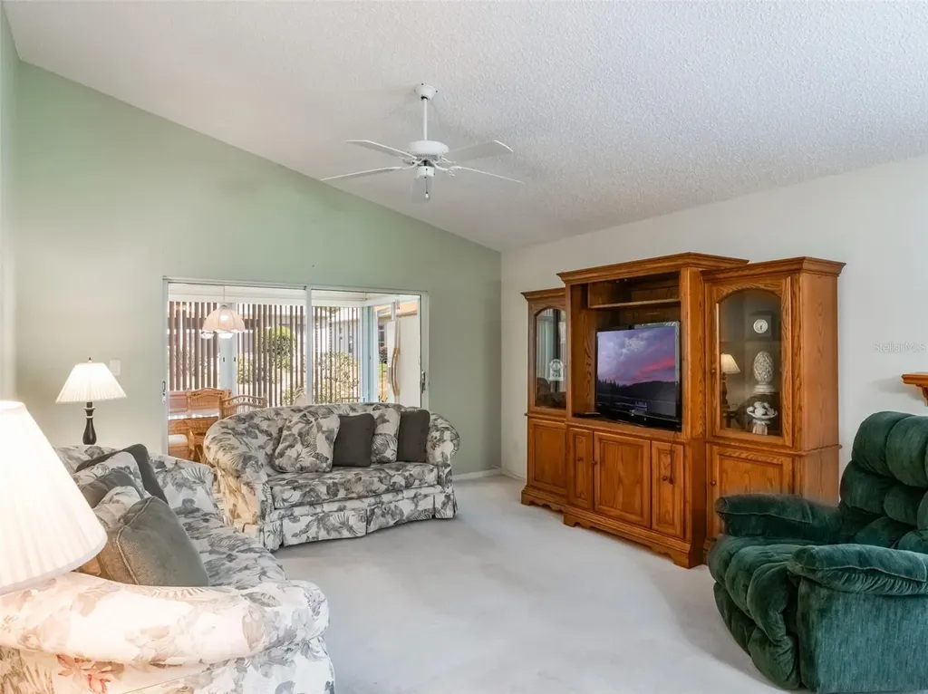 25243 River Crest Drive Leesburg FL 34748