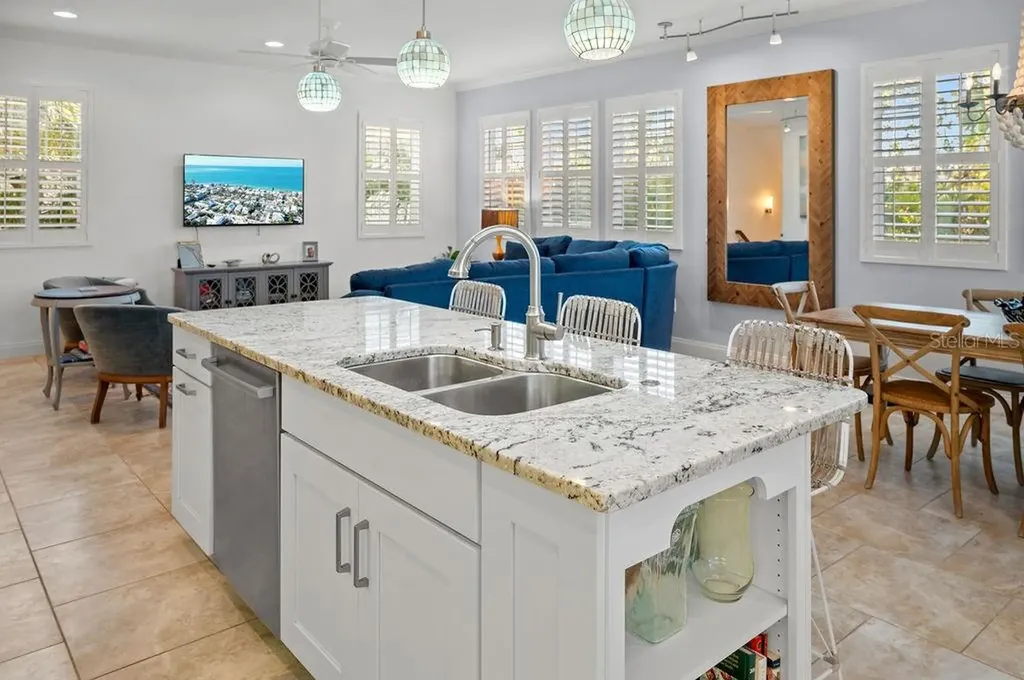 704 Gladiolus Street Anna Maria FL 34216