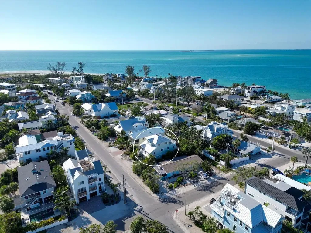 704 Gladiolus Street Anna Maria FL 34216