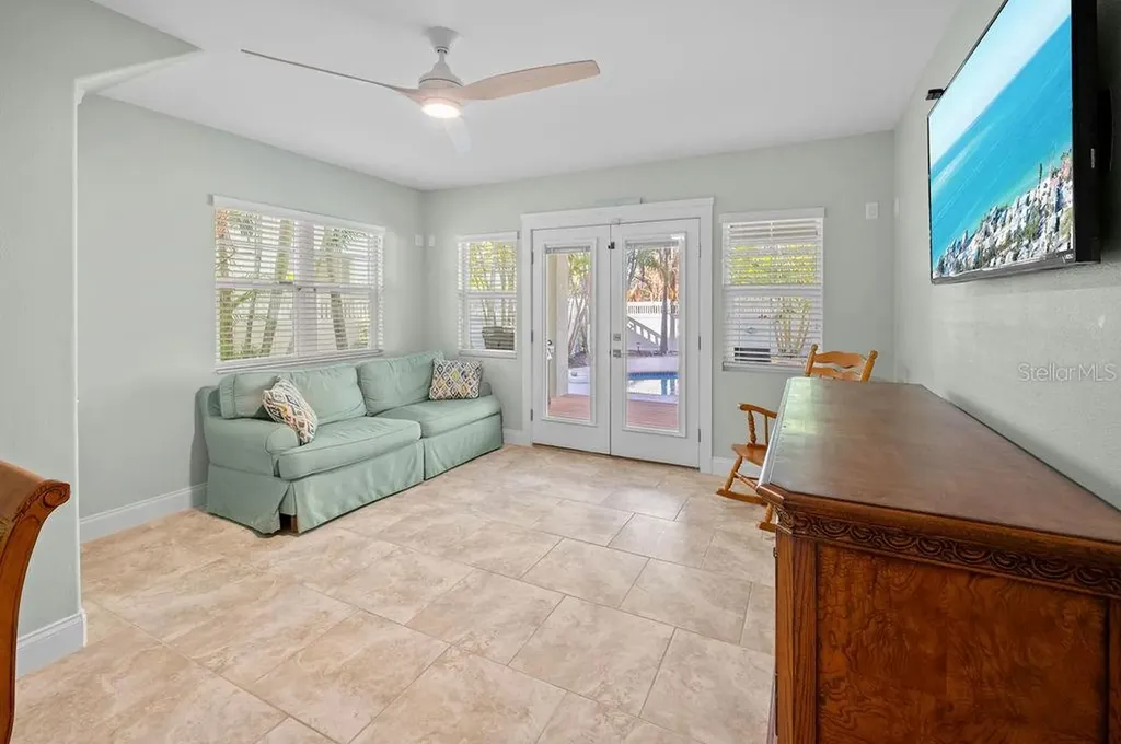 704 Gladiolus Street Anna Maria FL 34216