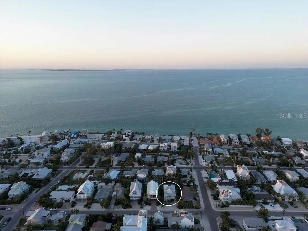 704 Gladiolus Street Anna Maria FL 34216