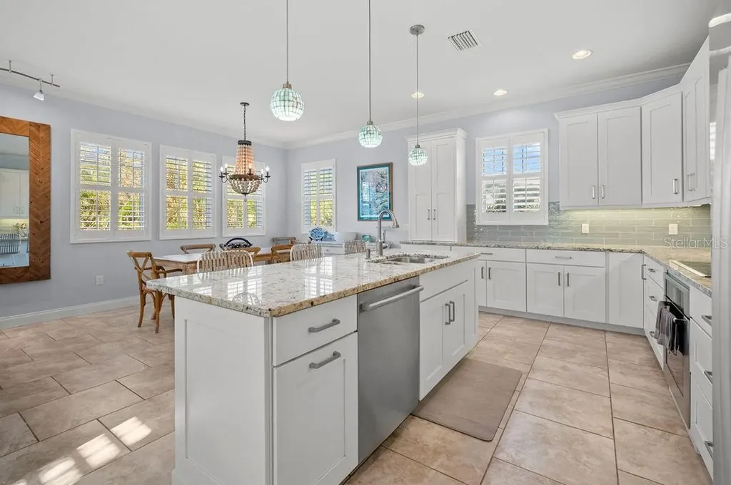 704 Gladiolus Street Anna Maria FL 34216