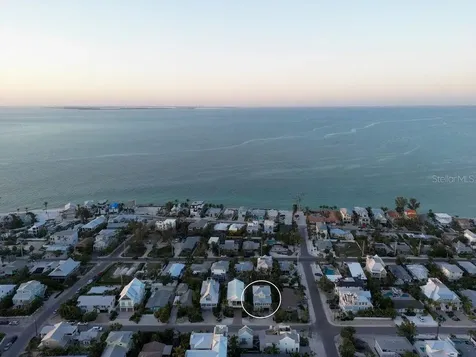 704 Gladiolus Street Anna Maria FL 34216