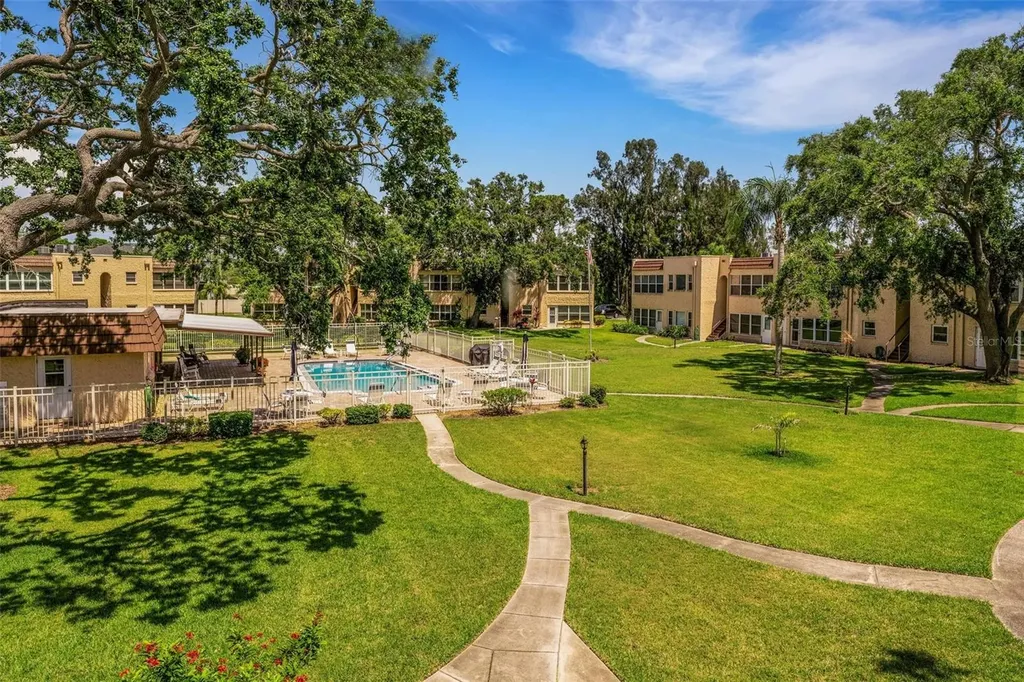 224 Aspen Circle Seminole FL 33777
