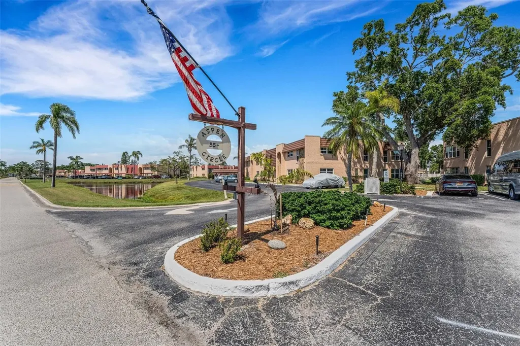 224 Aspen Circle Seminole FL 33777