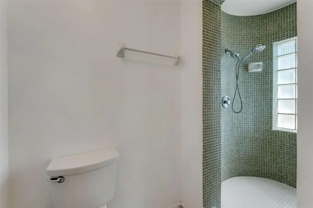 224 Aspen Circle Seminole FL 33777
