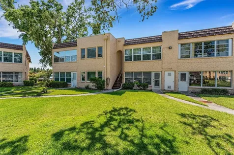 224 Aspen Circle Seminole FL 33777
