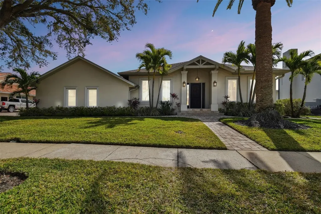 7109 Pelican Island Drive Tampa FL 33634