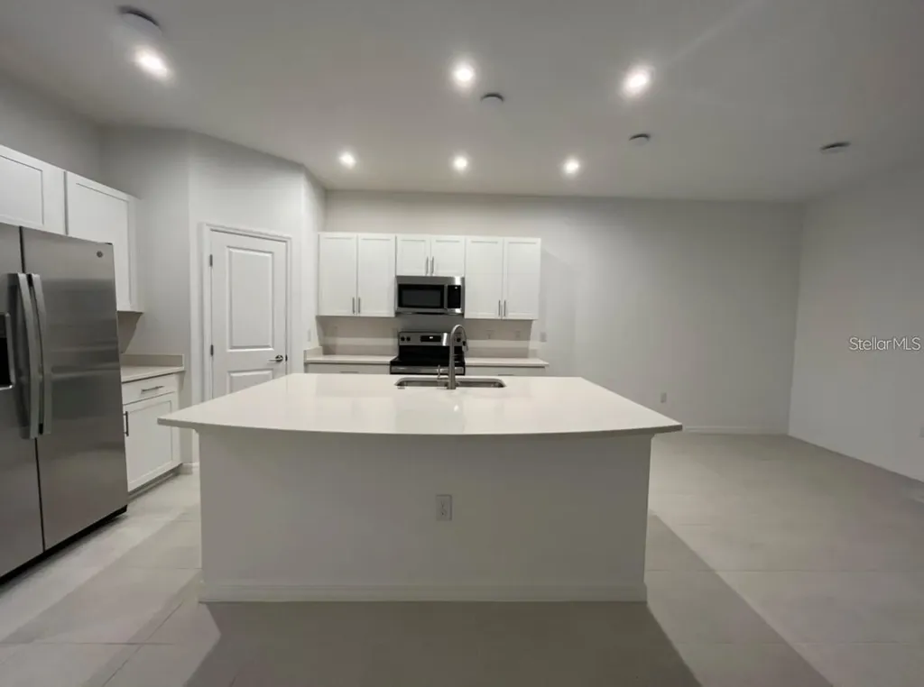 8589 Lunar Skye Street Sarasota FL 34241