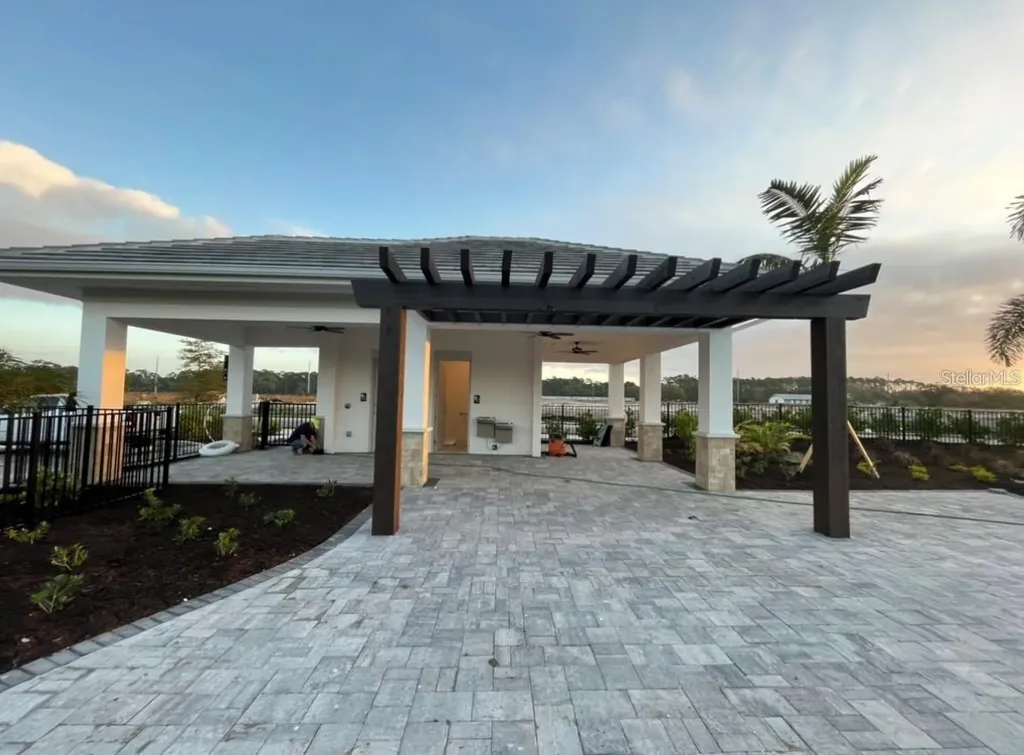 8589 Lunar Skye Street Sarasota FL 34241