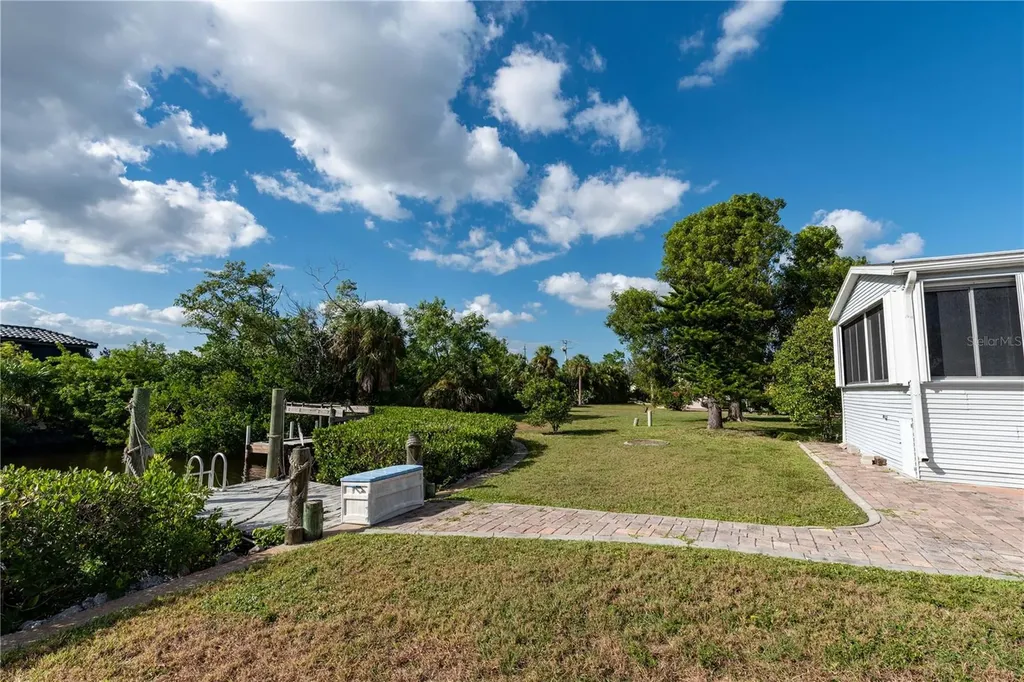 28 Windmill Boulevard Punta Gorda FL 33950